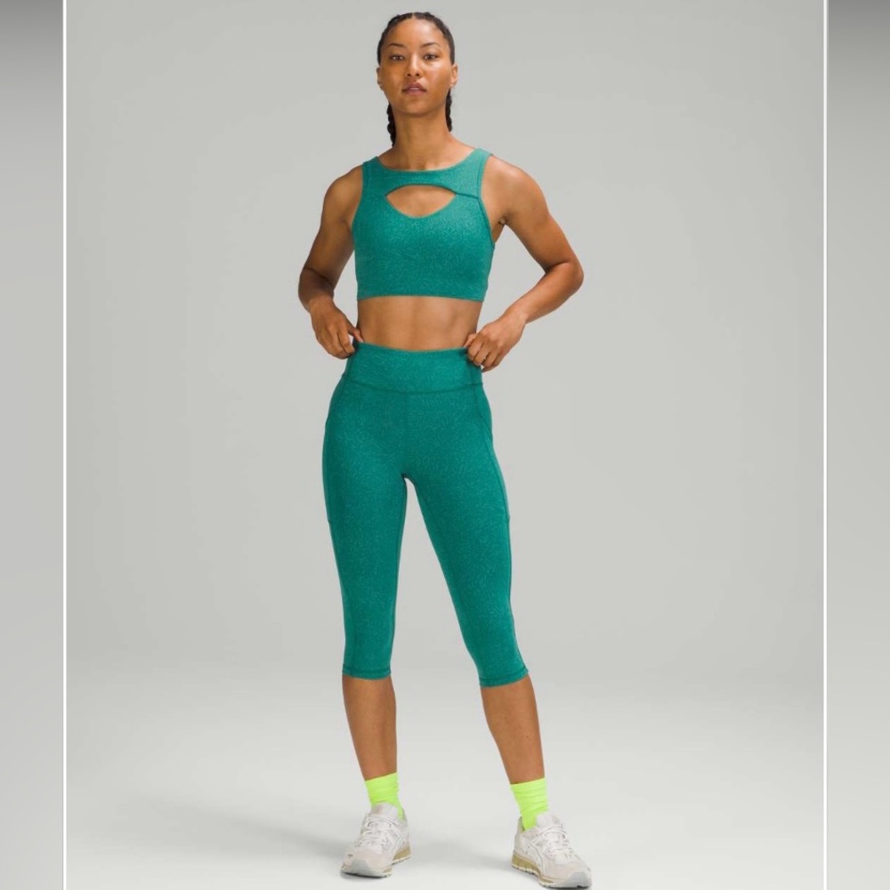 Lululemon Invigorate High-Rise Crop